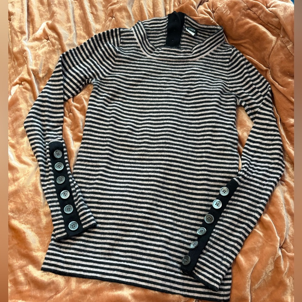 J Crew Mock Turtle Neck Merino Wool Sweater Striped Mother of Pearl Buttons